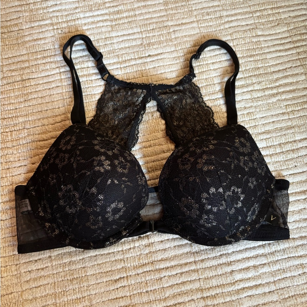 Victoria’s Secret Push Up Black Lace Front Closure Bra 32B